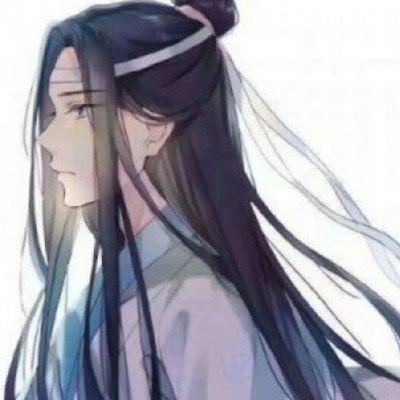 广东暴雨后频现巨型蜗牛